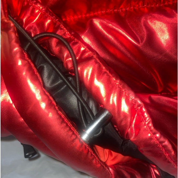 ‼️SOLD‼️red metallic puffer jacket - Picture 8 of 11